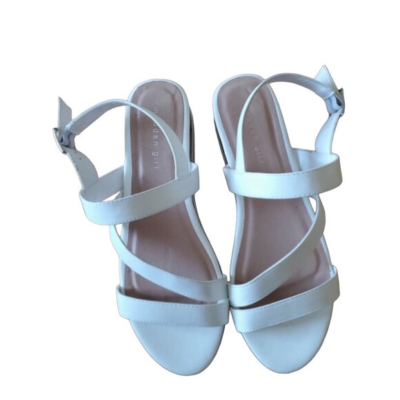 Madden Girl White Platform Sandals Size 11 - Picture 4 of 9